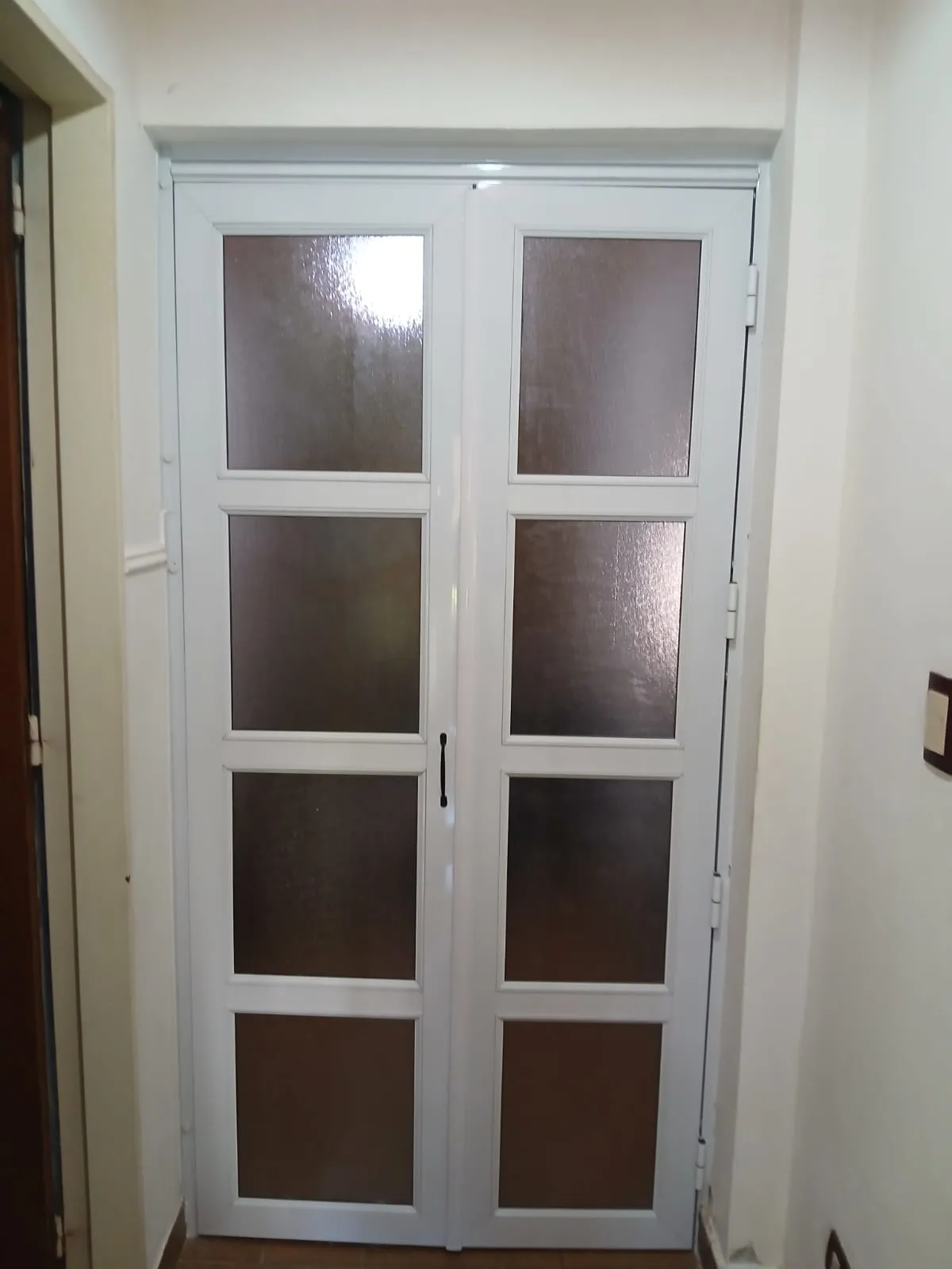 Puertas de aluminio a medida — obra de Alumfer en Buenos Aires