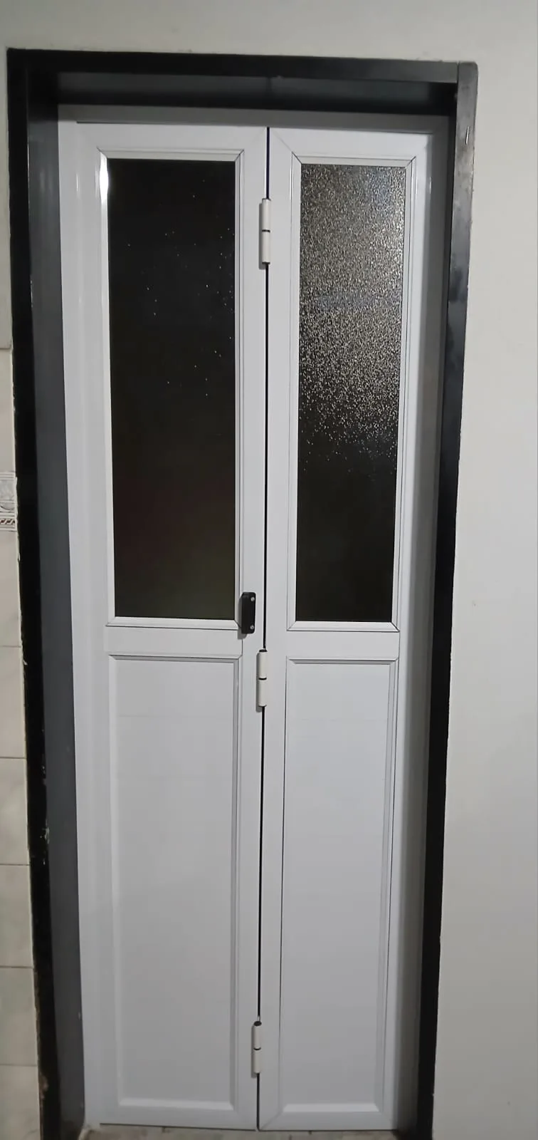 Puertas de aluminio a medida — obra de Alumfer en Buenos Aires