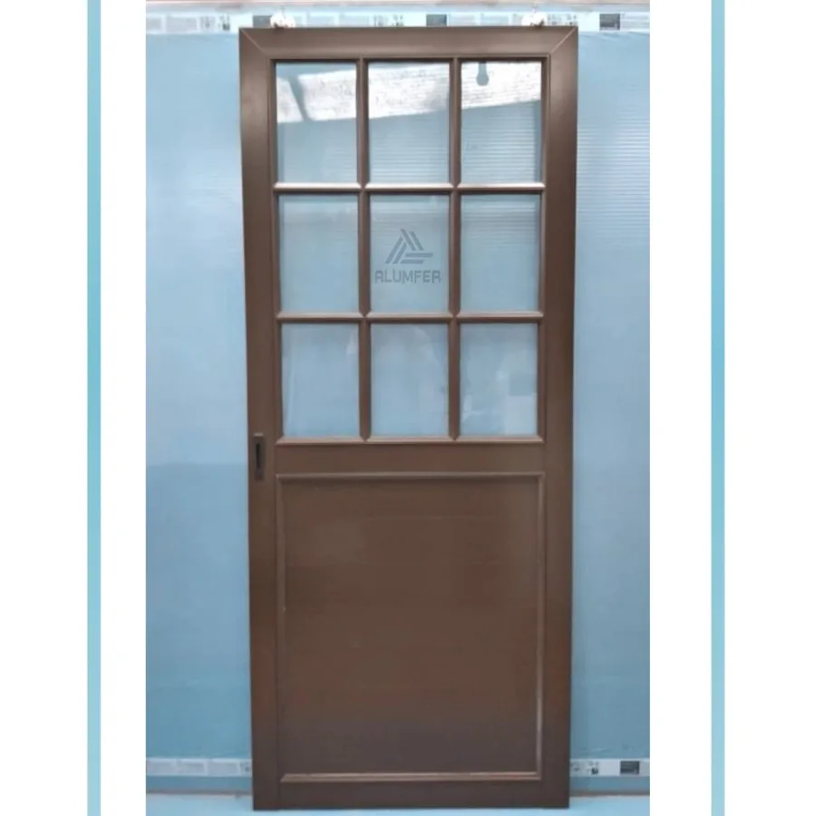 Puertas de aluminio a medida — obra de Alumfer en Buenos Aires